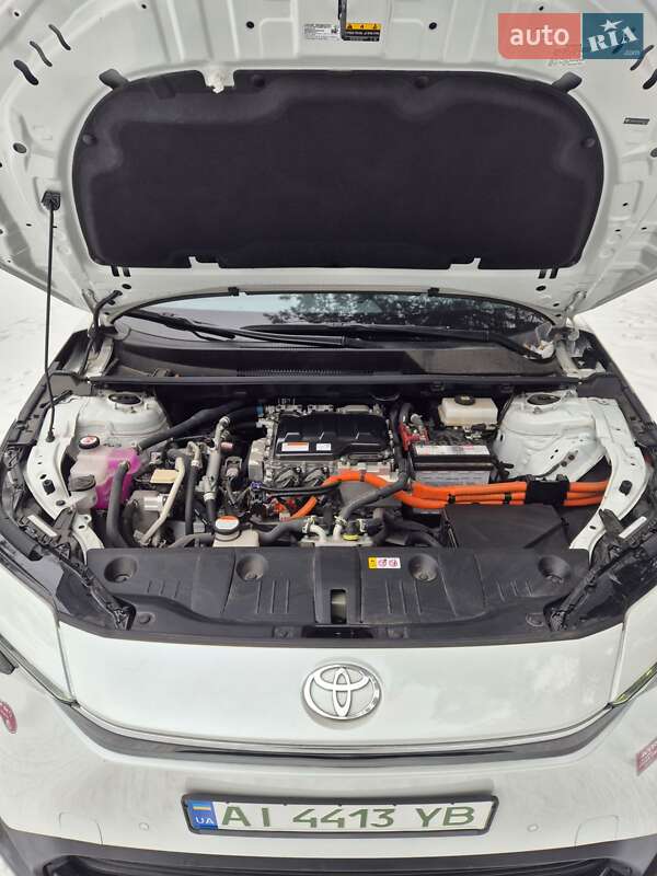 Позашляховик / Кросовер Toyota bZ4X 2024 в Києві