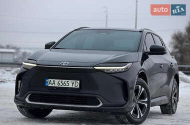 Позашляховик / Кросовер Toyota bZ4X 2022 в Києві