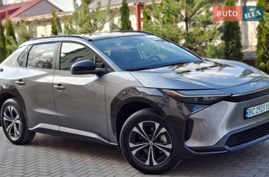 Внедорожник / Кроссовер Toyota bZ4X 2025 в Тернополе