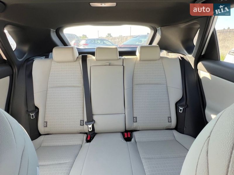 Внедорожник / Кроссовер Toyota bZ4X 2022 в Харькове