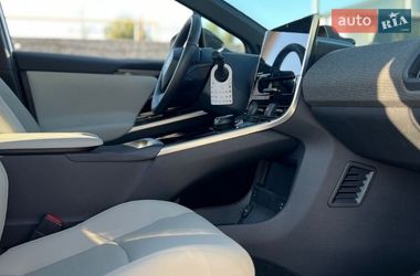 Внедорожник / Кроссовер Toyota bZ4X 2022 в Харькове