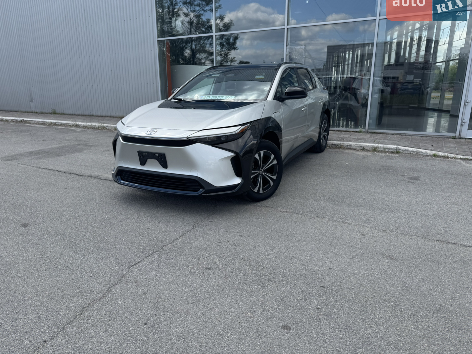 2024 Toyota bZ4X - мініатюра 3