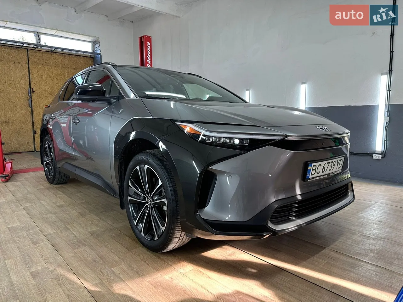 2023 Toyota bZ4X - мініатюра 10