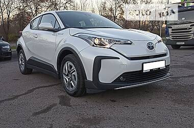 Позашляховик / Кросовер Toyota C-HR EV 2022 в Львові
