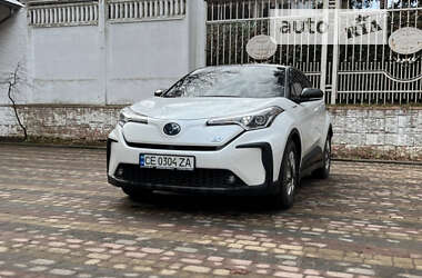 Позашляховик / Кросовер Toyota C-HR EV 2022 в Чернівцях