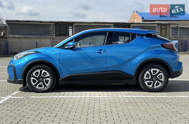 Внедорожник / Кроссовер Toyota C-HR EV 2020 в 