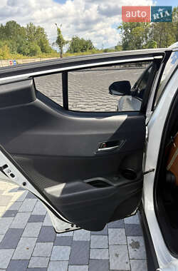 Внедорожник / Кроссовер Toyota C-HR EV 2020 в 