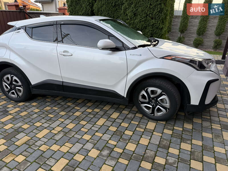 Позашляховик / Кросовер Toyota C-HR EV 2021 в Києві фото Позашляховик / Кросовер Toyota C-HR EV 2021 в Києві