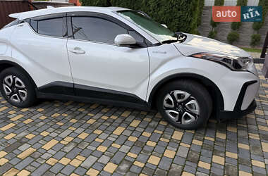 Внедорожник / Кроссовер Toyota C-HR EV 2021 в Киеве