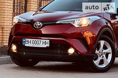 Внедорожник / Кроссовер Toyota C-HR 2019 в Одессе