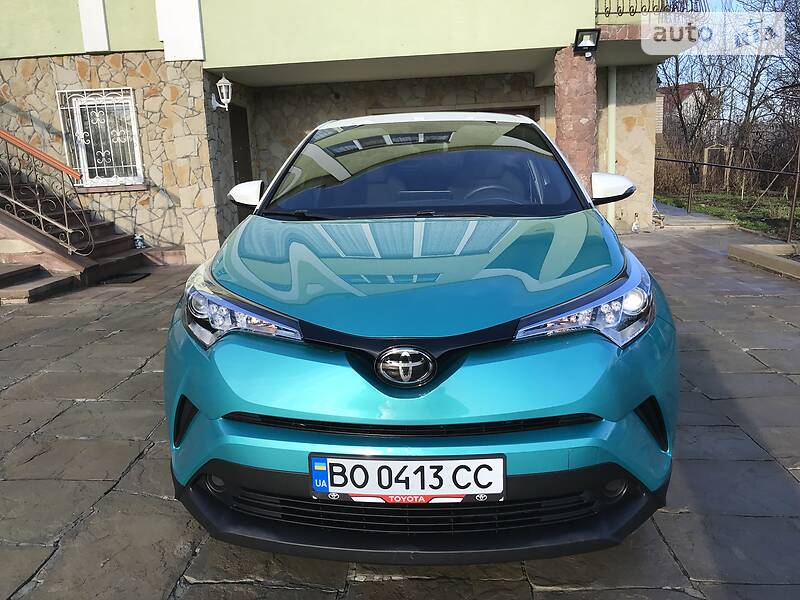 Хетчбек Toyota C-HR 2018 в Тернополі фото 2 Хетчбек Toyota C-HR 2018 в Тернополі