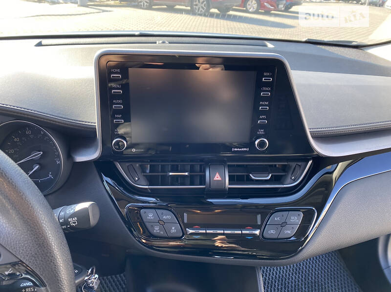 Позашляховик / Кросовер Toyota C-HR 2021 в Хмельницькому фото 25 Позашляховик / Кросовер Toyota C-HR 2021 в Хмельницькому
