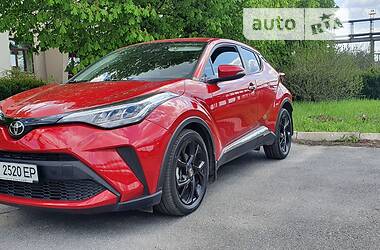 Внедорожник / Кроссовер Toyota C-HR 2020 в Кременчуге