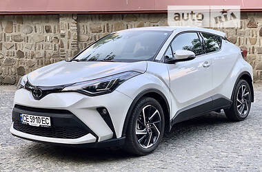 Внедорожник / Кроссовер Toyota C-HR 2020 в Черновцах