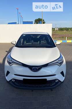 Внедорожник / Кроссовер Toyota C-HR 2018 в Одессе