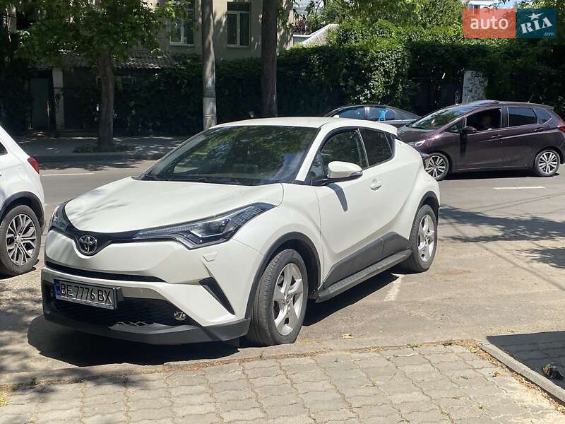Toyota C-HR 2017