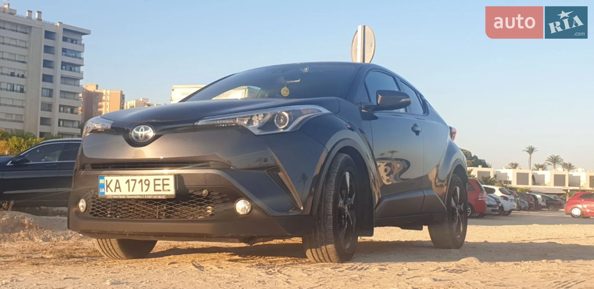 2017 Toyota C-HR - мініатюра 3