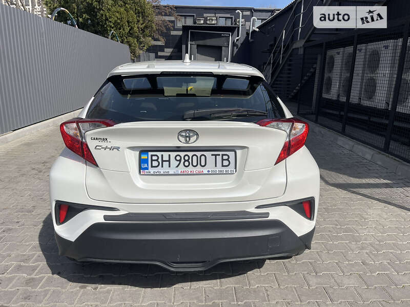 Позашляховик / Кросовер Toyota C-HR 2018 в Одесі