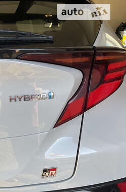 Позашляховик / Кросовер Toyota C-HR 2021 в Вінниці