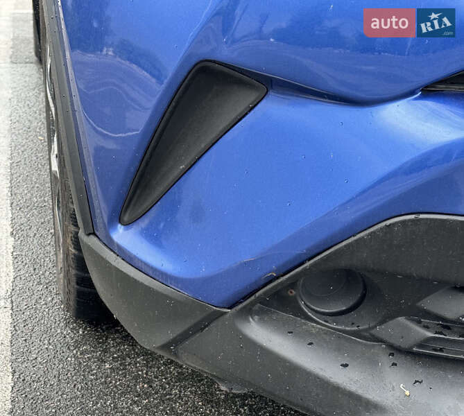 Позашляховик / Кросовер Toyota C-HR 2018 в Запоріжжі