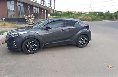 Позашляховик / Кросовер Toyota C-HR 2020 в Львові