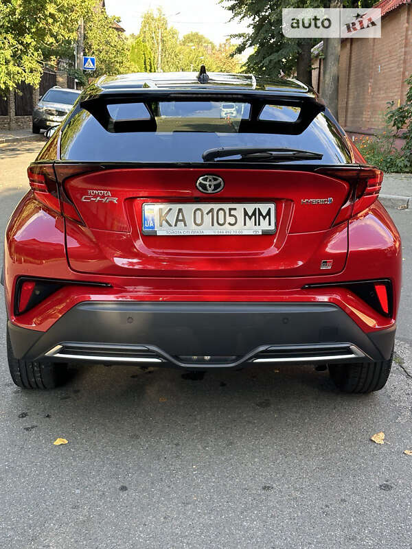 Внедорожник / Кроссовер Toyota C-HR 2022 в Киеве