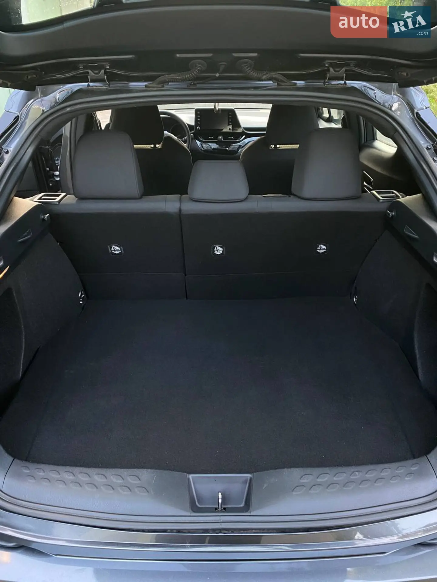 2019 Toyota C-HR - мініатюра 19