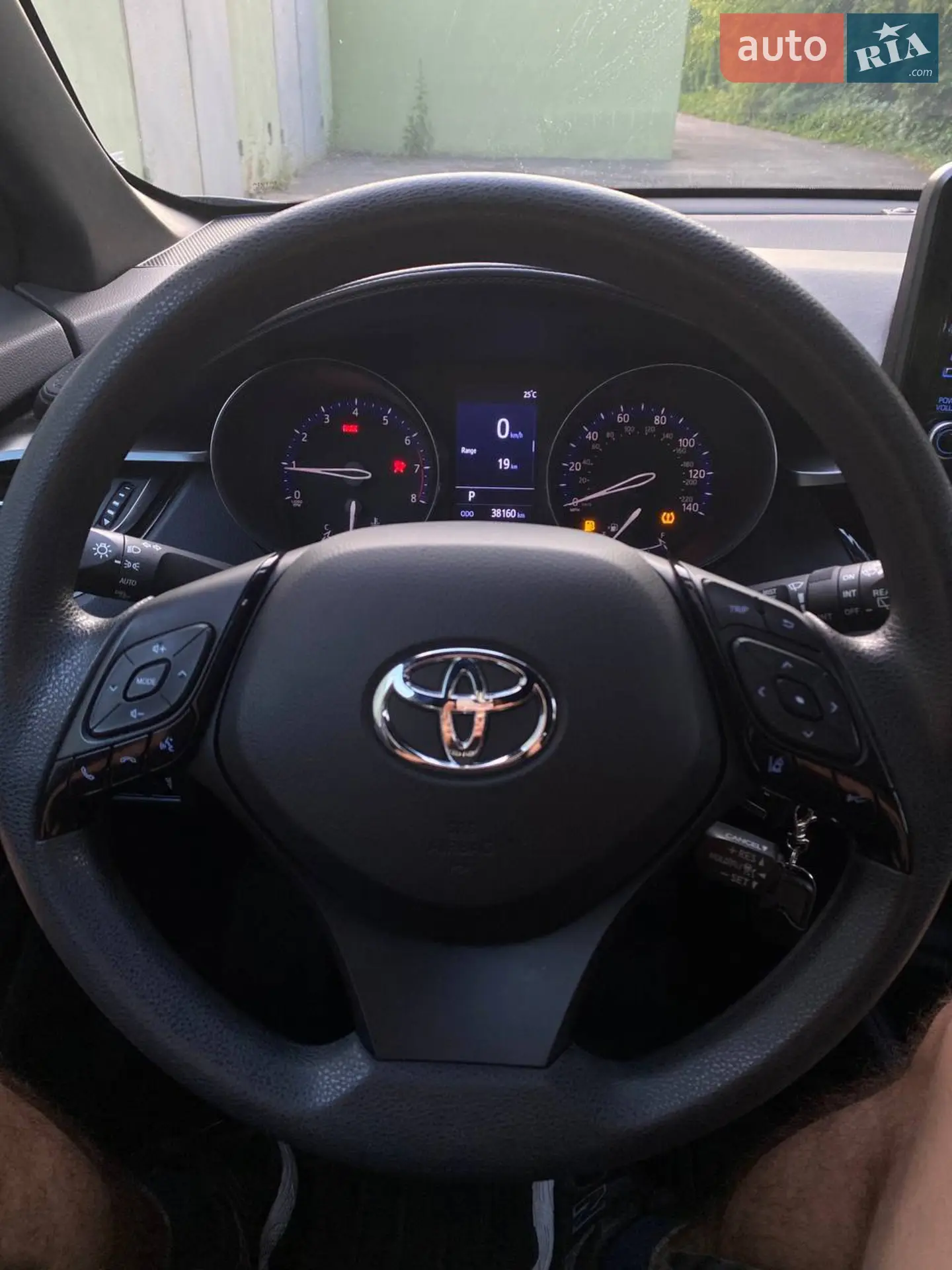 2019 Toyota C-HR - мініатюра 14