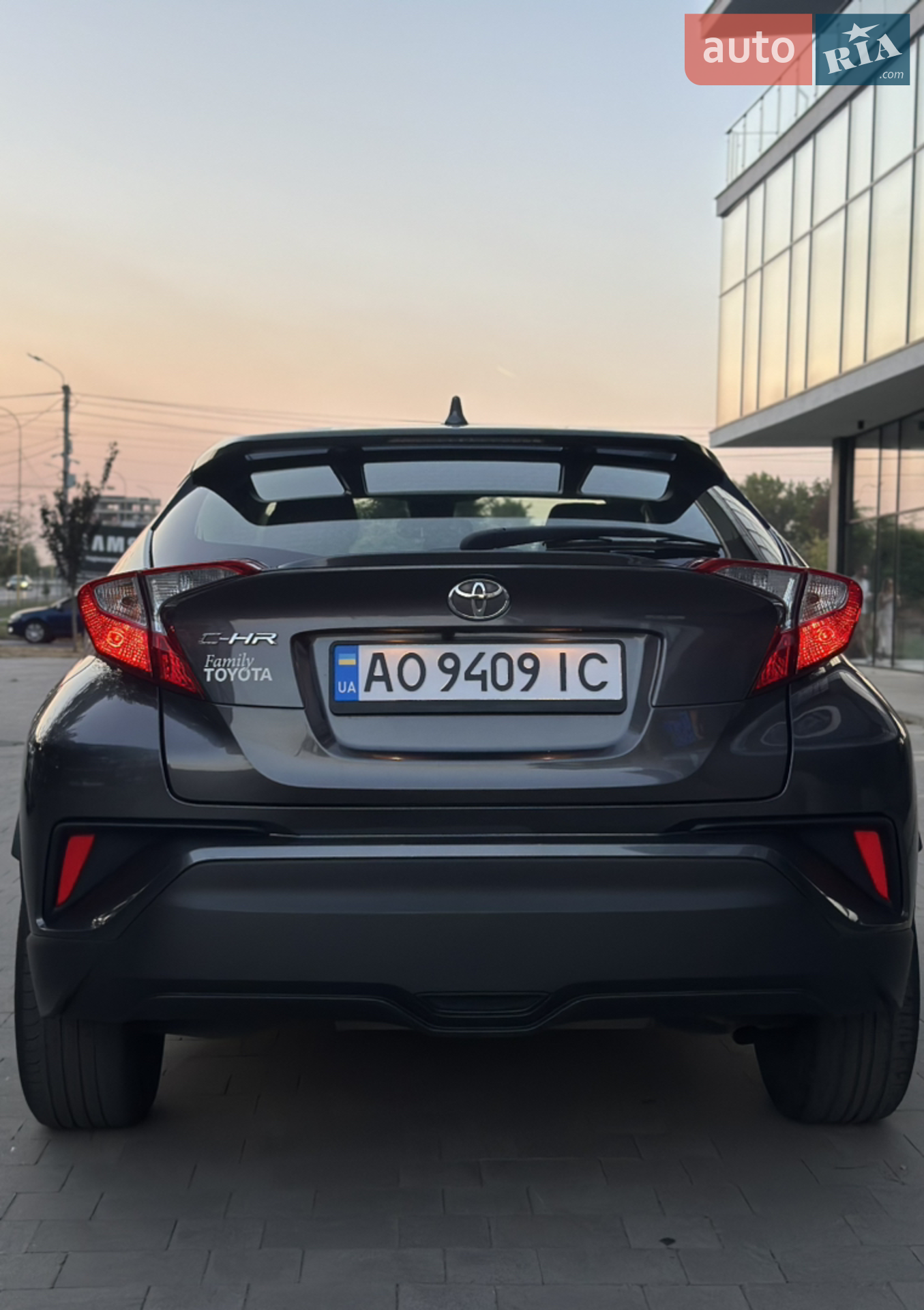 2019 Toyota C-HR - мініатюра 5