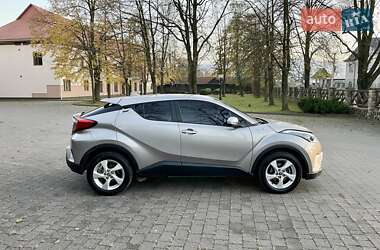 Позашляховик / Кросовер Toyota C-HR 2017 в Калуші