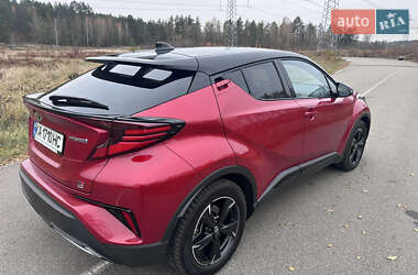 Внедорожник / Кроссовер Toyota C-HR 2022 в Киеве