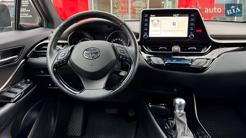 Внедорожник / Кроссовер Toyota C-HR 2020 в Ивано-Франковске