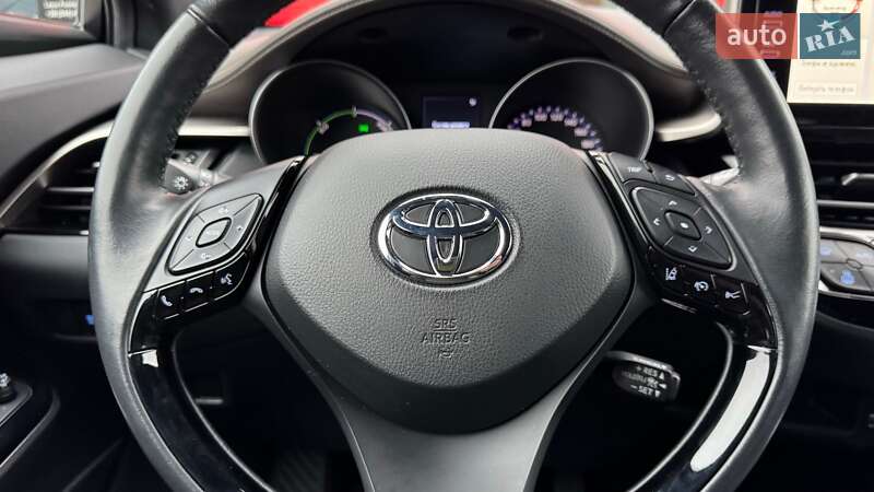 Внедорожник / Кроссовер Toyota C-HR 2020 в Ивано-Франковске