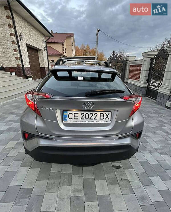 Внедорожник / Кроссовер Toyota C-HR 2019 в Львове