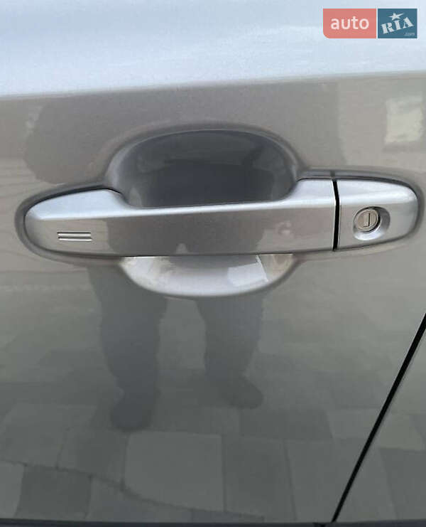 Внедорожник / Кроссовер Toyota C-HR 2019 в Львове