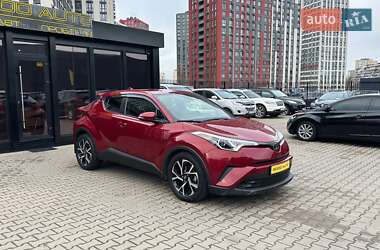 Позашляховик / Кросовер Toyota C-HR 2019 в Києві