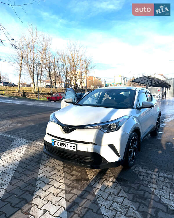 Toyota C-HR 2017