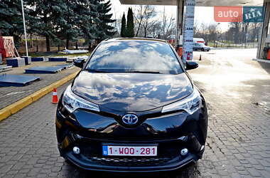 Позашляховик / Кросовер Toyota C-HR 2019 в Івано-Франківську