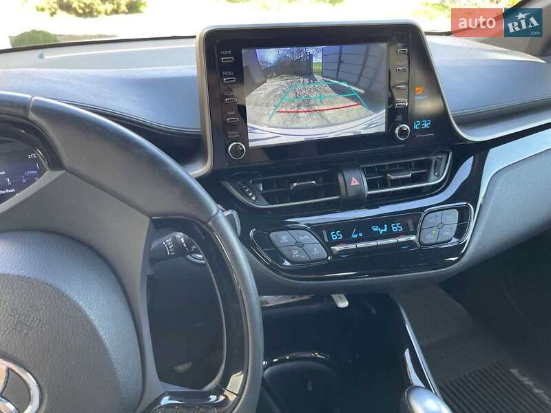 Позашляховик / Кросовер Toyota C-HR 2019 в Києві