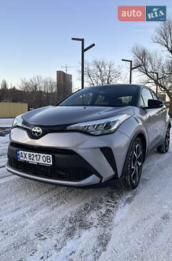 Внедорожник / Кроссовер Toyota C-HR 2020 в Днепре