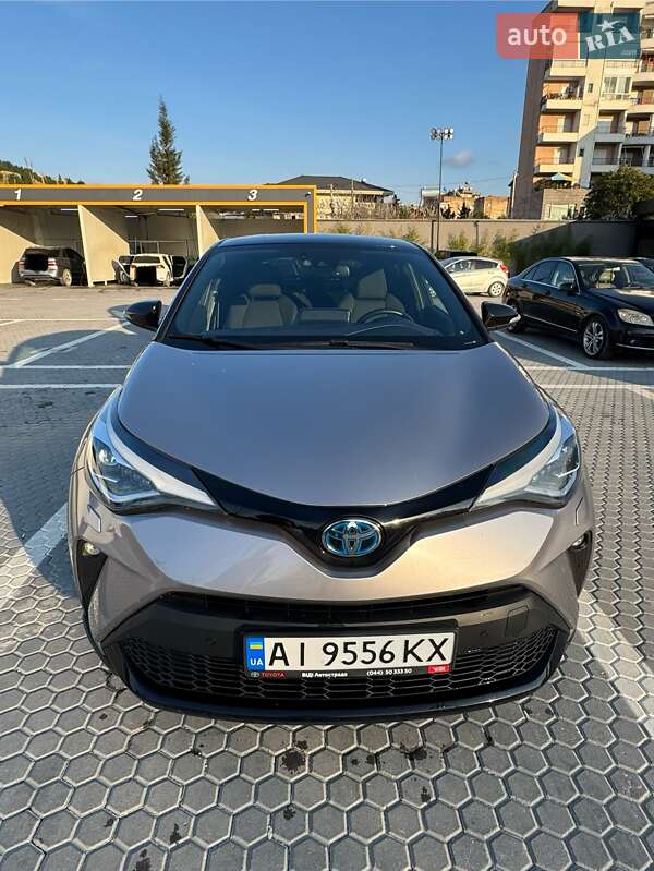 Внедорожник / Кроссовер Toyota C-HR 2020 в Черкассах