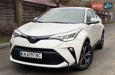 Позашляховик / Кросовер Toyota C-HR 2020 в Києві