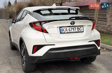 Позашляховик / Кросовер Toyota C-HR 2020 в Києві