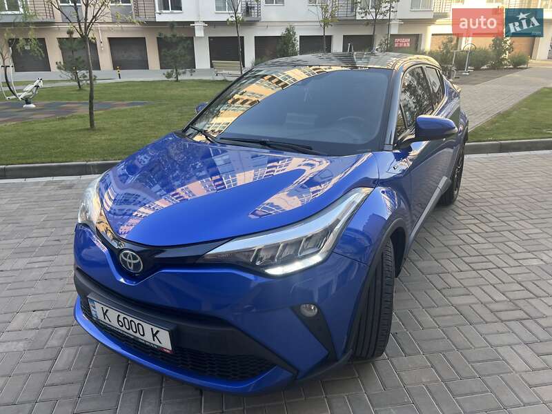 Внедорожник / Кроссовер Toyota C-HR 2019 в Счастливом