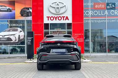 Внедорожник / Кроссовер Toyota C-HR 2023 в 