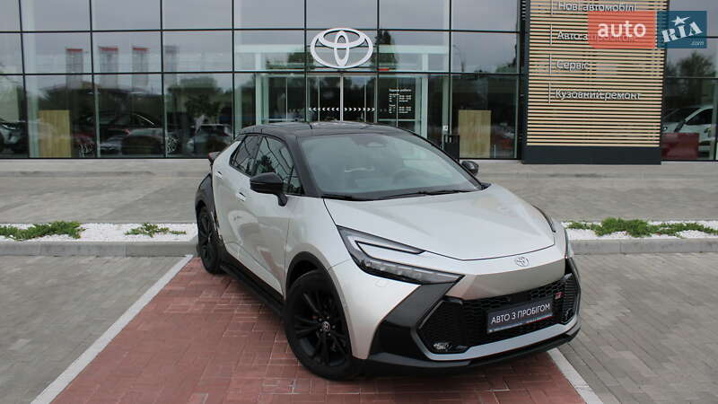Toyota C-HR 2023