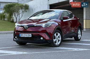 Позашляховик / Кросовер Toyota C-HR 2016 в 