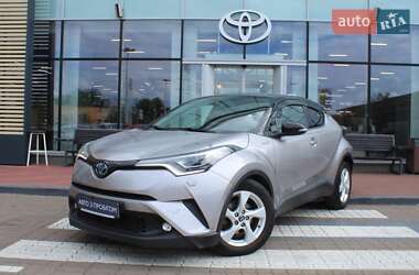 Внедорожник / Кроссовер Toyota C-HR 2019 в Киеве