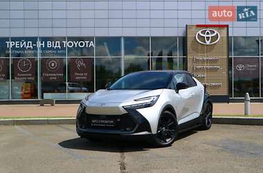 Позашляховик / Кросовер Toyota C-HR 2023 в Києві
