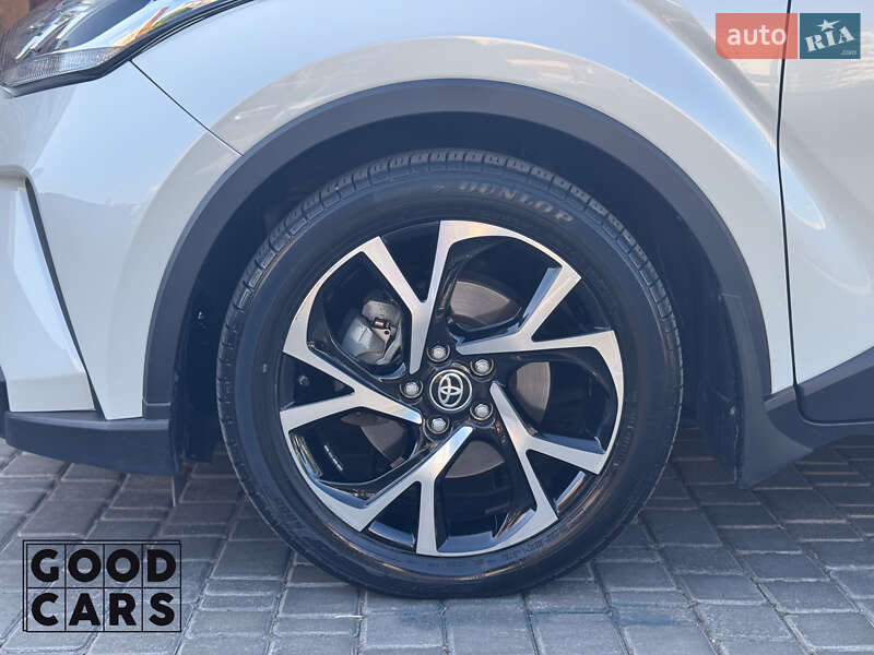 Внедорожник / Кроссовер Toyota C-HR 2019 в Одессе
